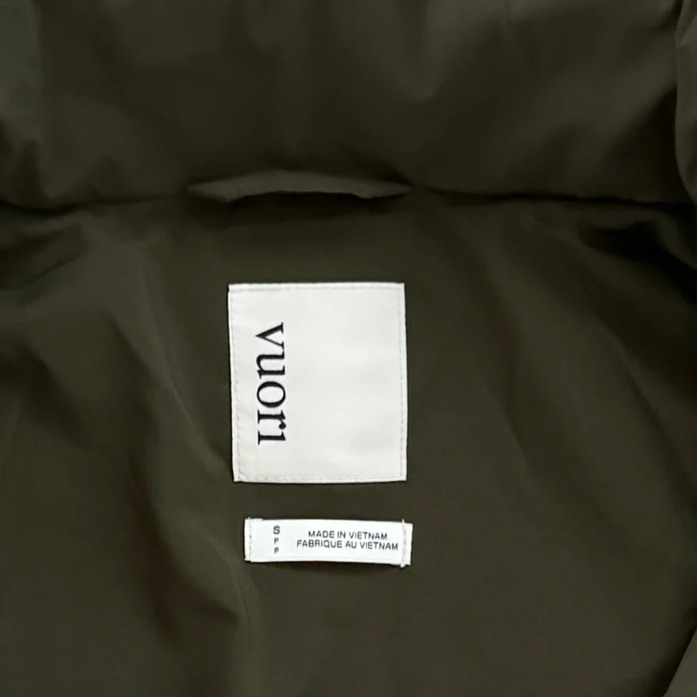 VUORI CANYON INSULATED JACKET•OLIVE•SIZE SMALL - Picture 10 of 15